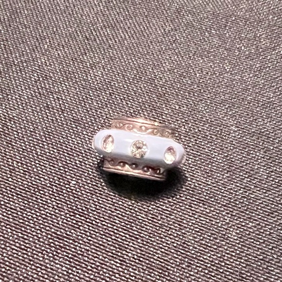 Brighton charm spacer for a necklace or bracelet. Baby blue in color - Picture 3 of 3